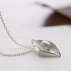 Sterling silver leaf with pearl dew drop
